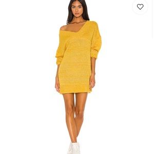 Superdown Nuora Sweater Dress in Marigold. Size M